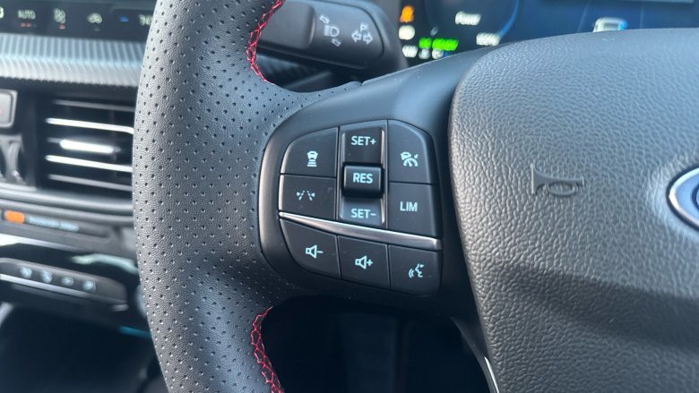 Ford Kuga 2.5 FHEV ST-Line 5dr CVT Hybrid Estate